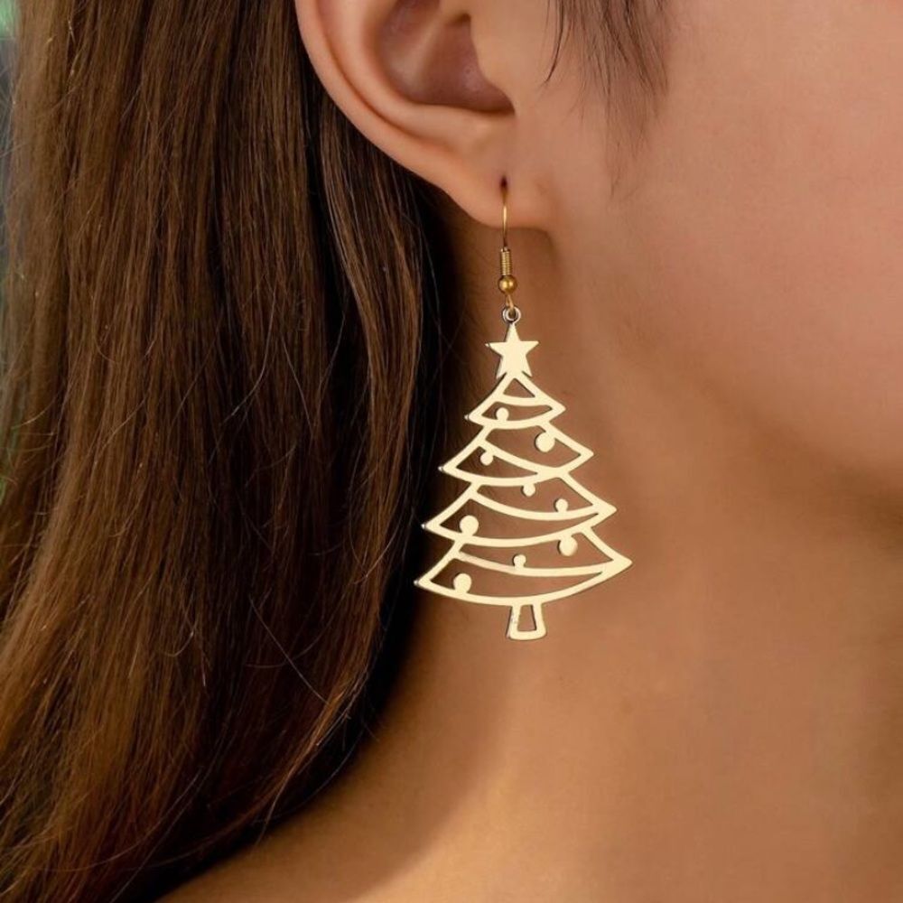 3for$20 1pair Hollow Out Christmas Tree Elegant Versatile Creative Metal Earring